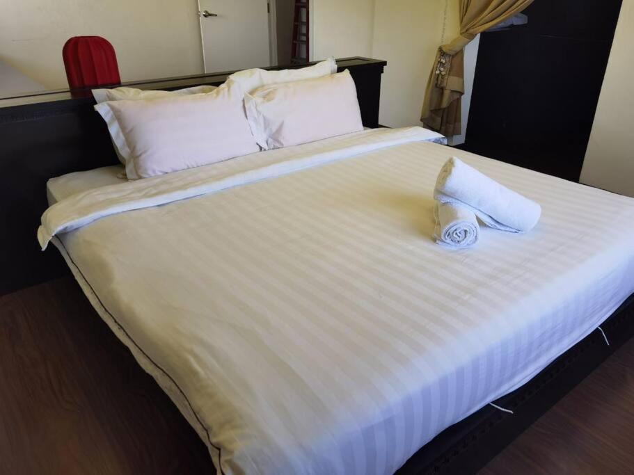 Miami Paradise Seaview Apartment Batu Ferringhi